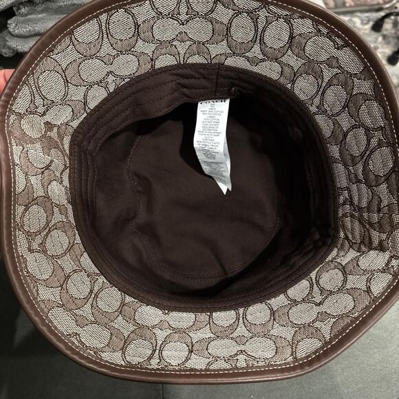 Coach Bucket Hat - Picture 4 of 5